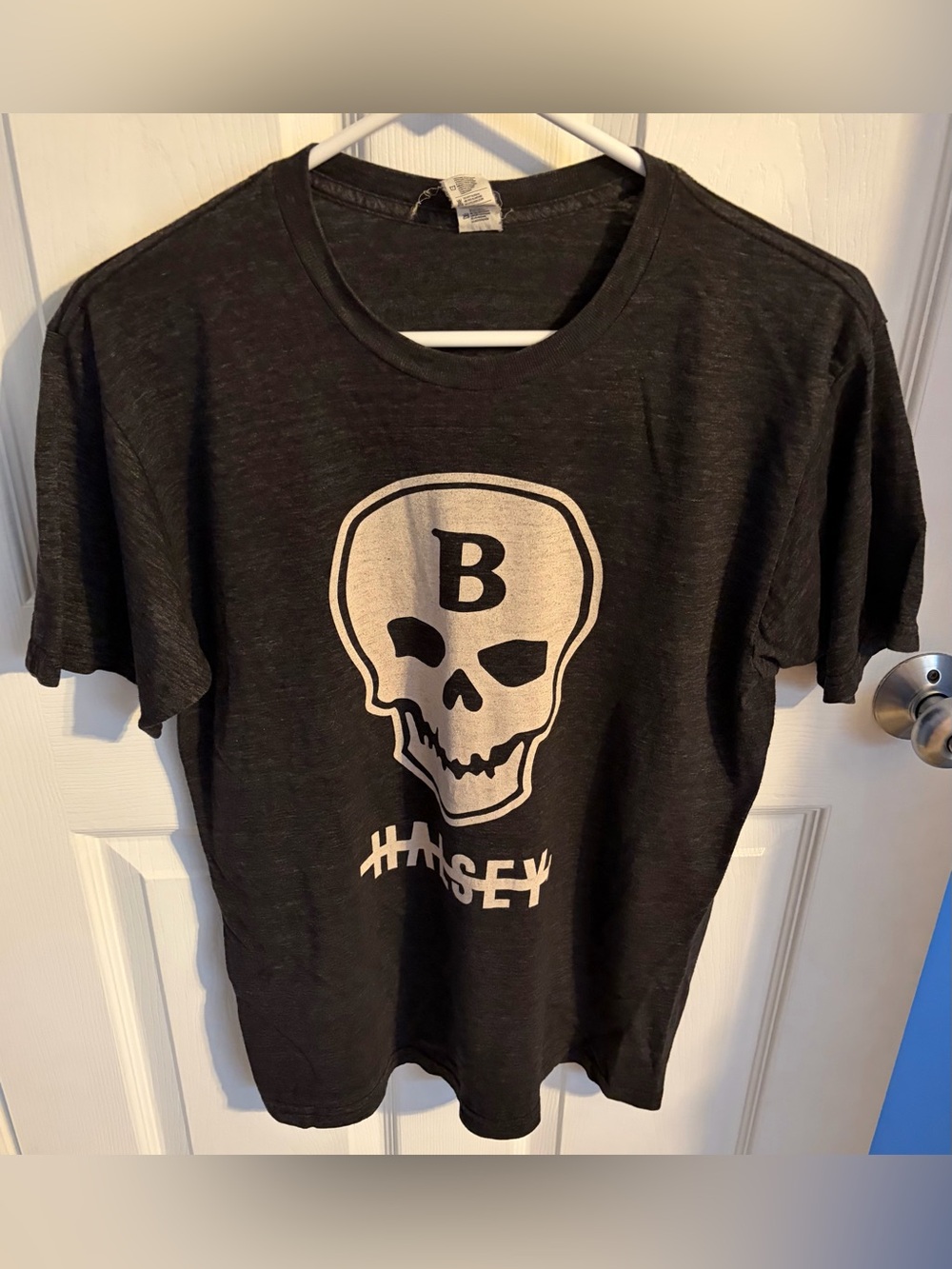 Halsey Badlands Skull T-Shirt, Men’s Size Medium